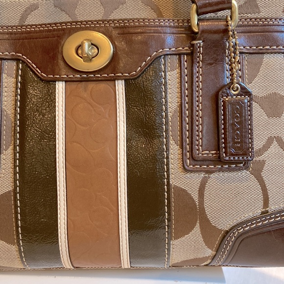 Coach Signature Striped Medium Carryall Handbag, Style #11620 - Picture 4 of 14